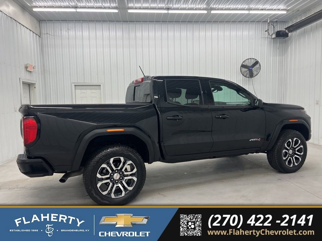 2024 GMC Canyon AT4