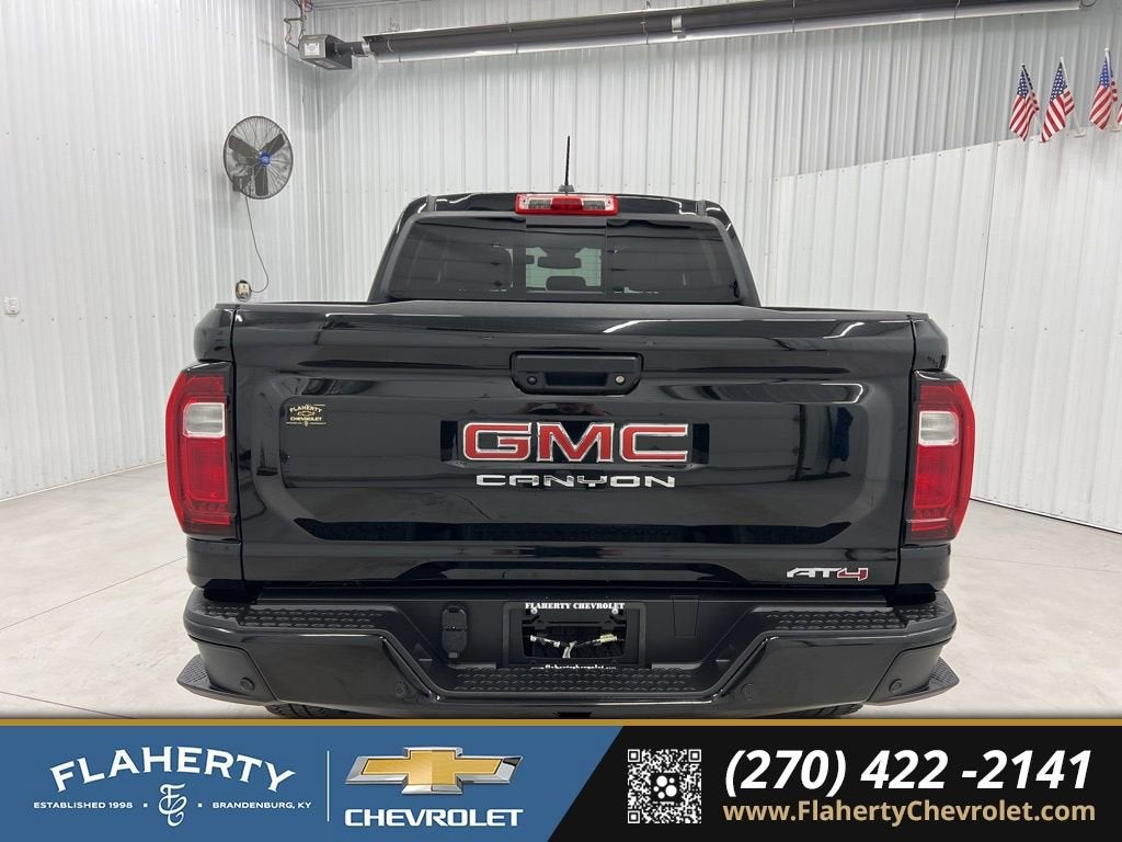 2024 GMC Canyon AT4
