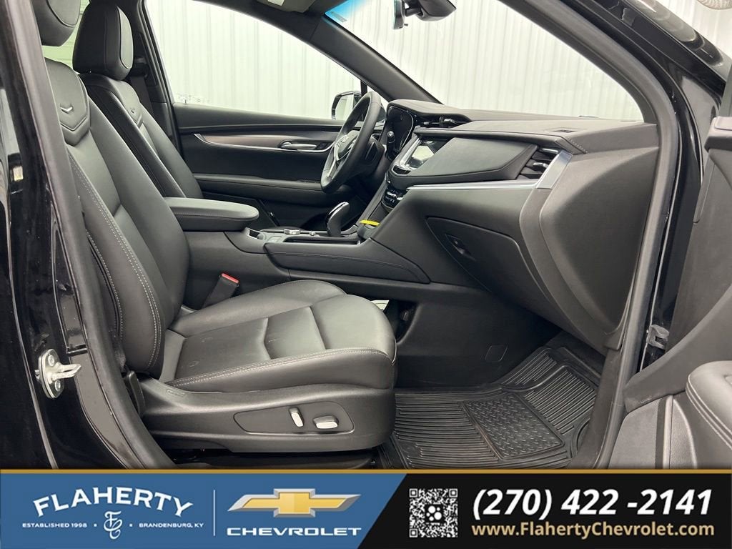 2024 Cadillac XT5 Luxury