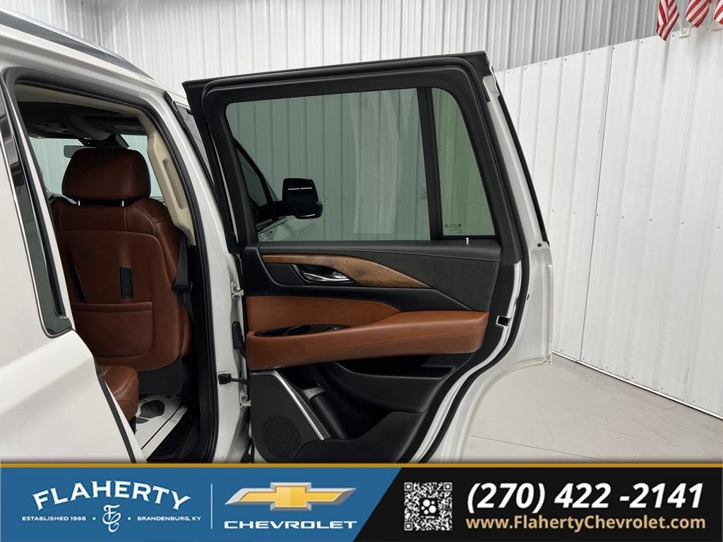 2020 Cadillac Escalade Luxury