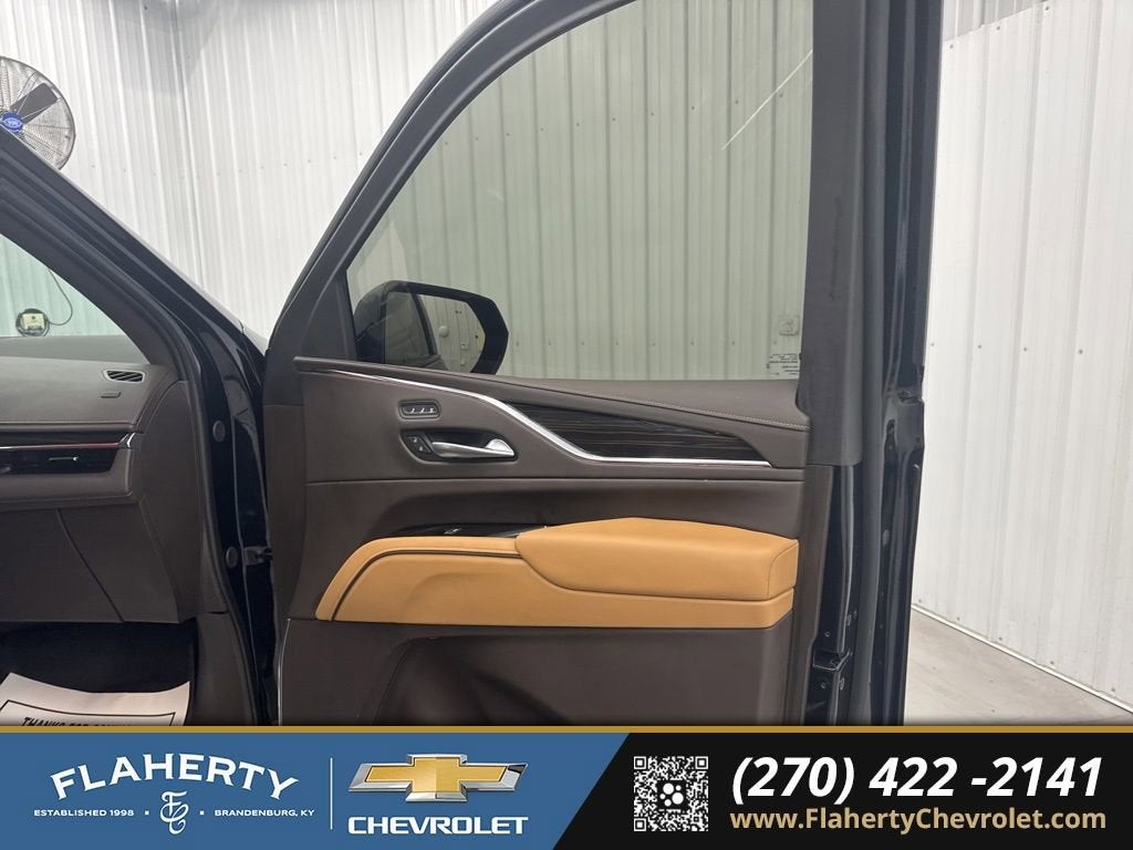 2024 Cadillac Escalade ESV Sport