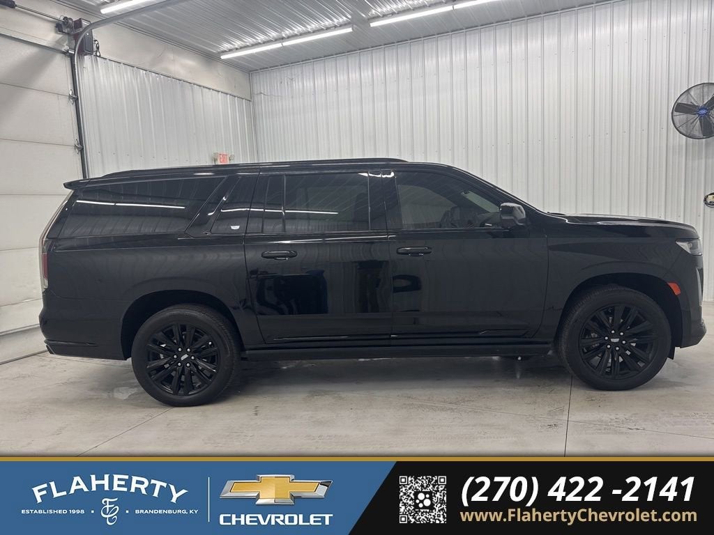 2024 Cadillac Escalade ESV Sport