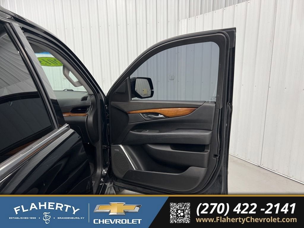 2015 Cadillac Escalade ESV Luxury
