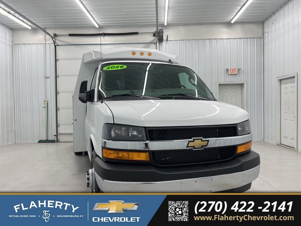 2026 Chevrolet Express Cutaway 3500 1WT