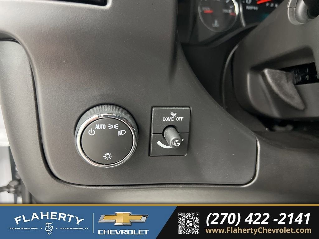 2026 Chevrolet Express Cutaway 3500 1WT
