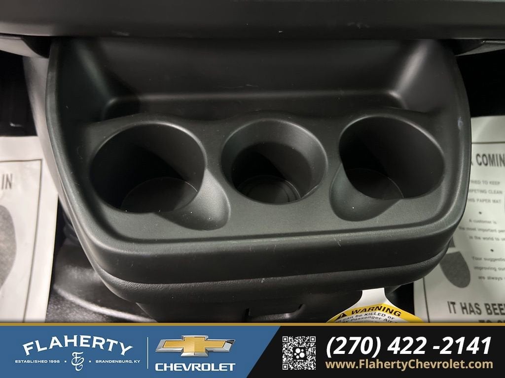 2026 Chevrolet Express Cutaway 3500 1WT