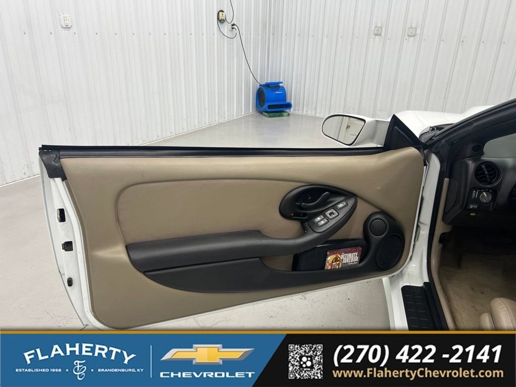 2000 Pontiac Trans Am Formula
