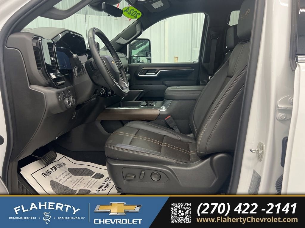 2024 Chevrolet Silverado 3500 HD High Country