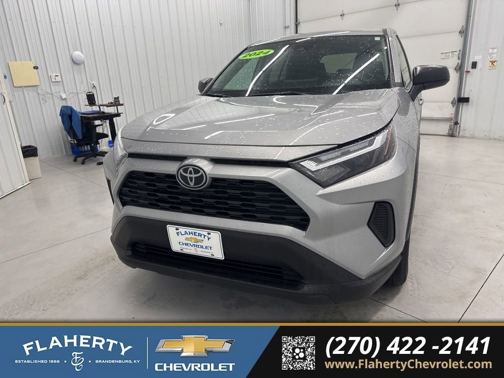 2024 Toyota RAV4 LE