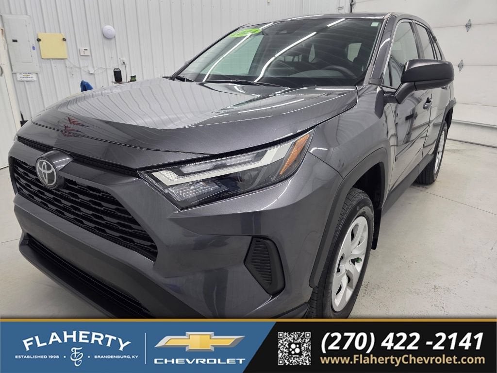 2024 Toyota RAV4 LE