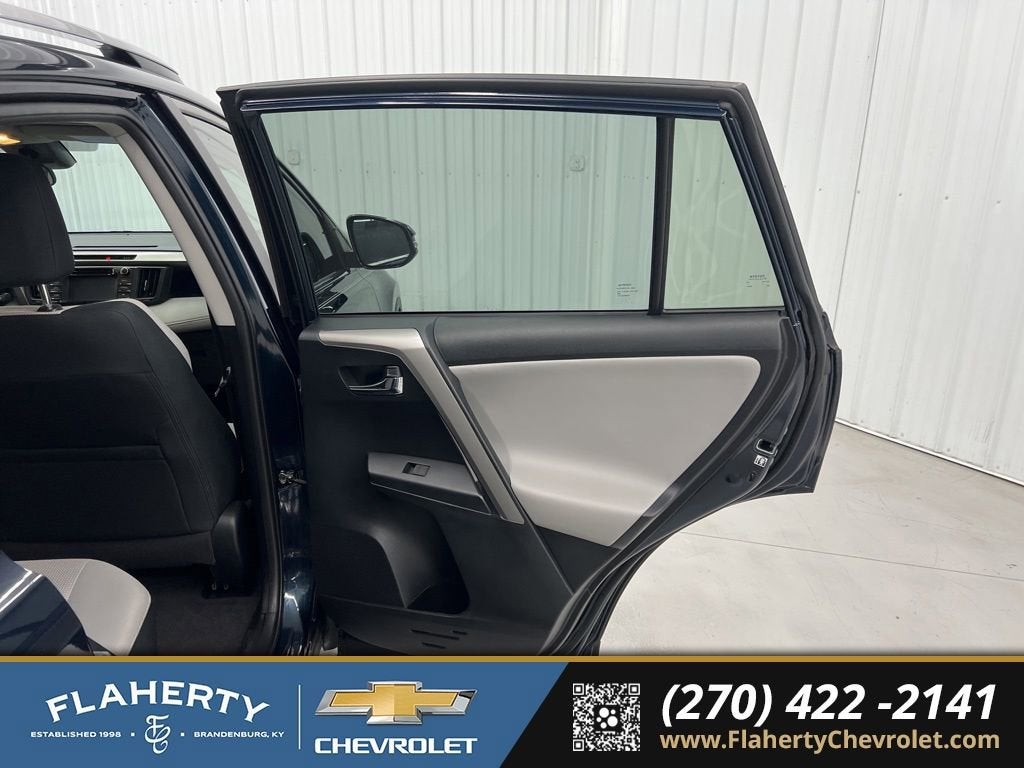 2017 Toyota RAV4 XLE