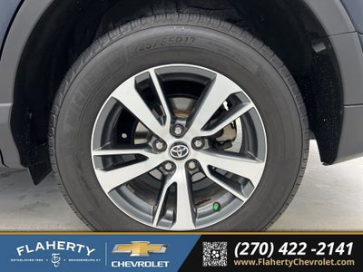 2017 Toyota RAV4 XLE