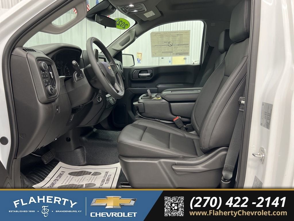 2025 Chevrolet Silverado 1500 WT