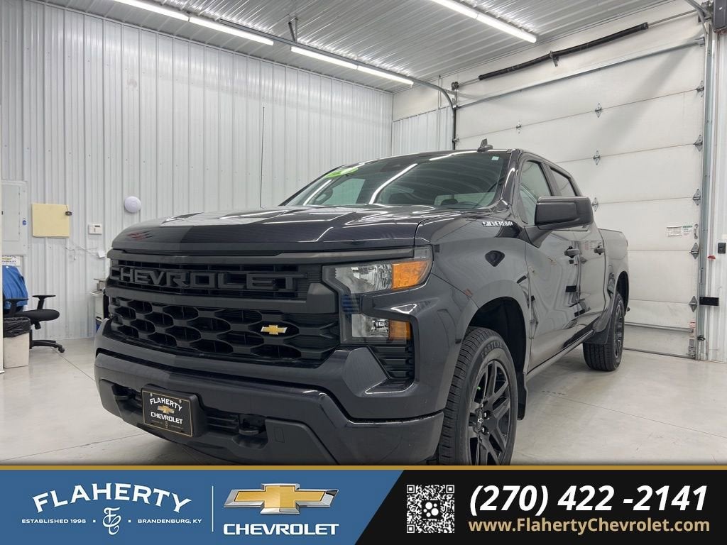 2023 Chevrolet Silverado 1500 Custom