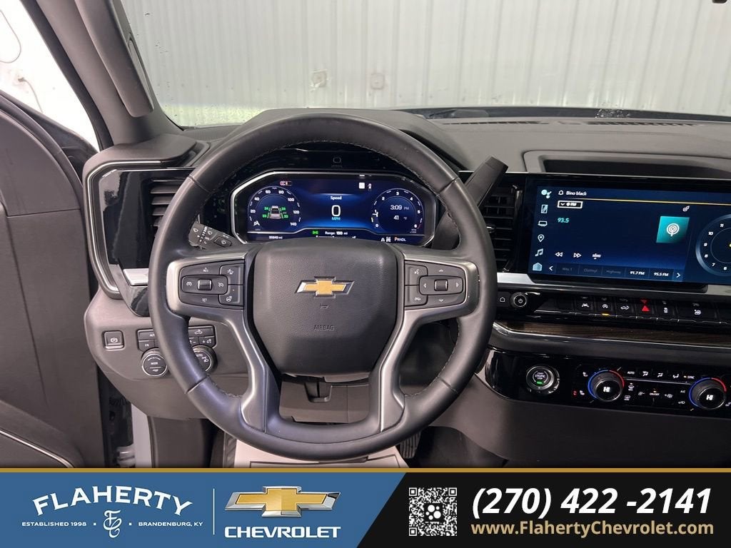 2024 Chevrolet Silverado 1500 LT (2FL)