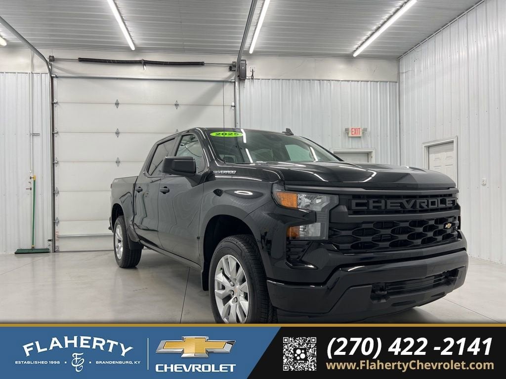 2025 Chevrolet Silverado 1500 Custom