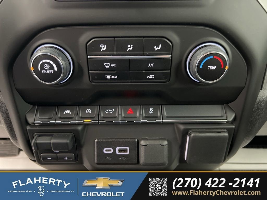 2025 Chevrolet Silverado 1500 Custom