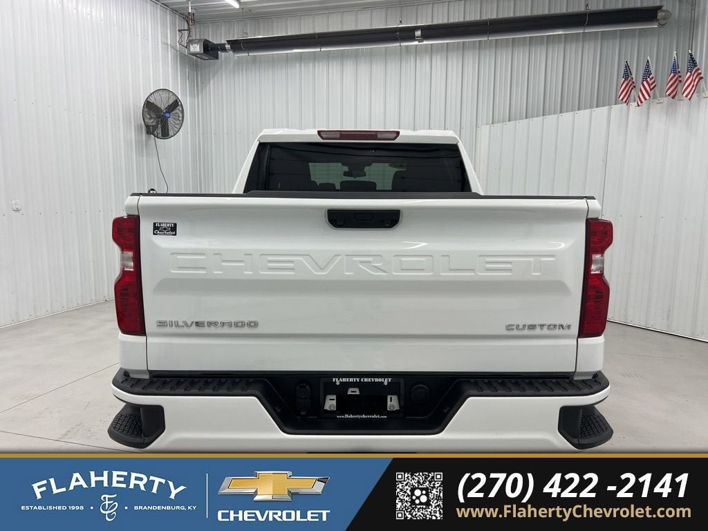 2025 Chevrolet Silverado 1500 Custom