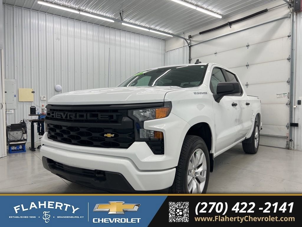 2025 Chevrolet Silverado 1500 Custom