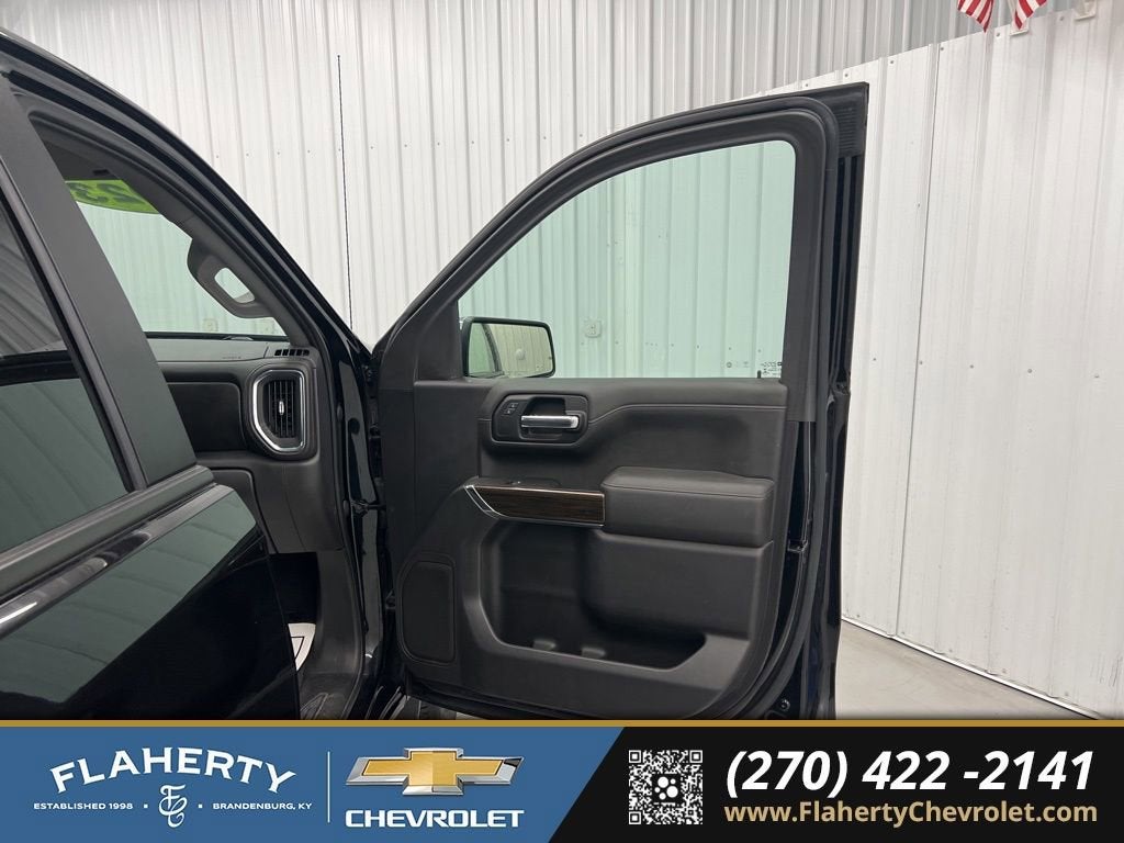 2022 Chevrolet Silverado 1500 LTD LT (2FL)