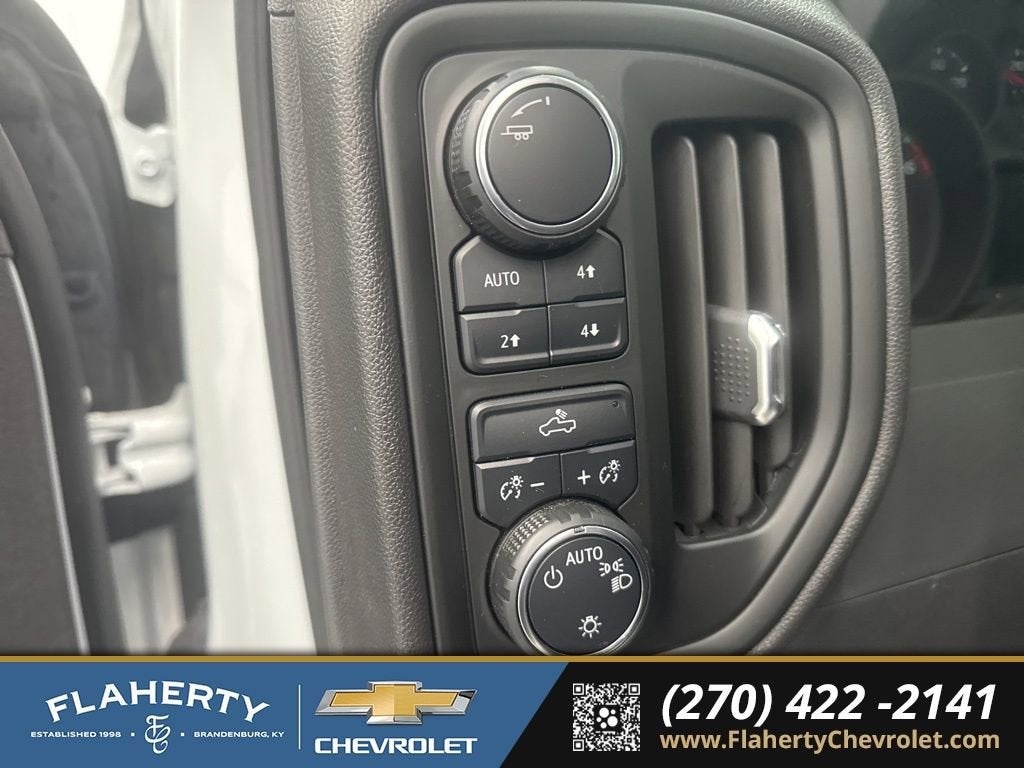 2024 Chevrolet Silverado 1500 Custom Trail Boss