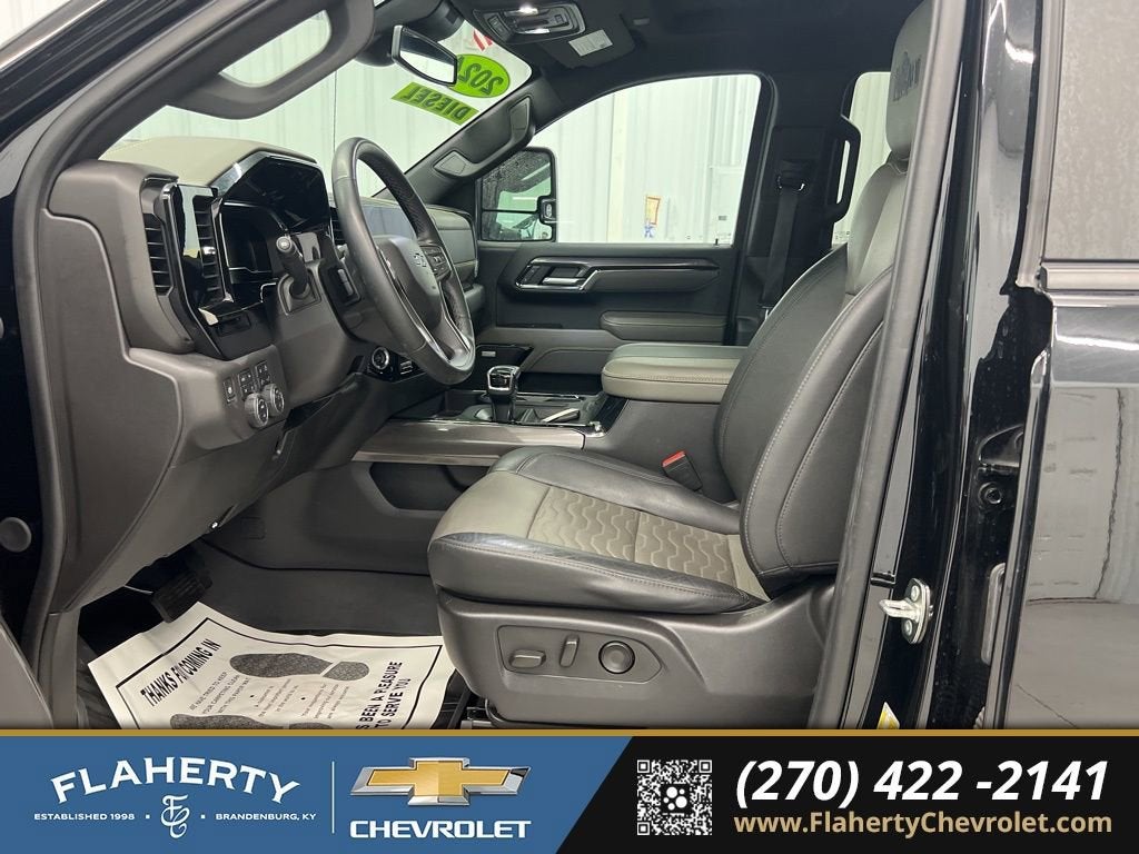 2024 Chevrolet Silverado 1500 ZR2