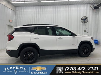 2024 GMC Terrain AT4