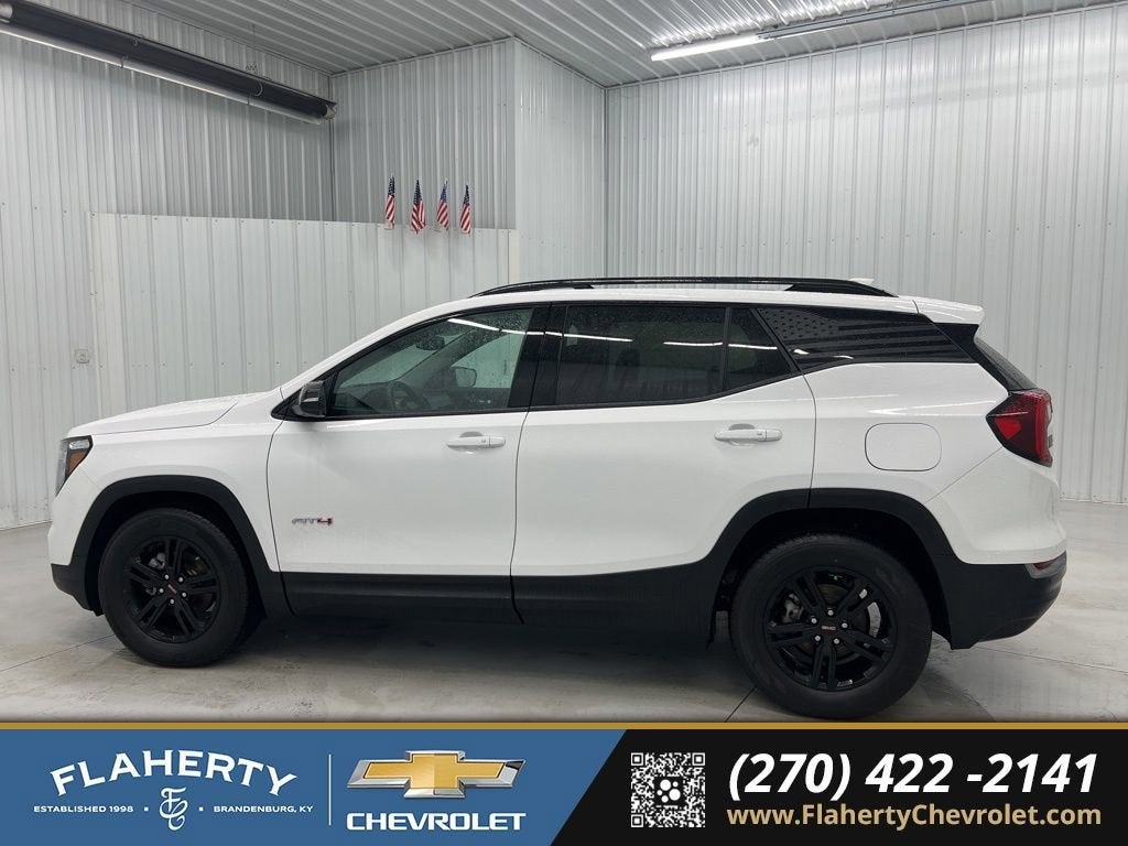 2024 GMC Terrain AT4