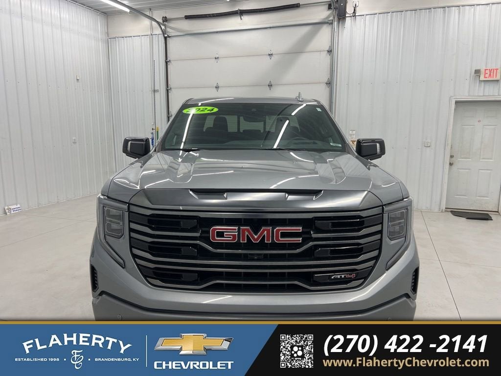 2024 GMC Sierra 1500 AT4