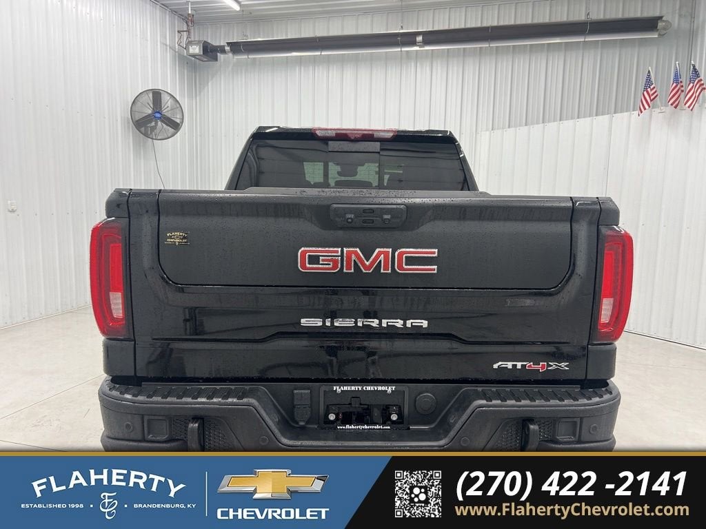 2024 GMC Sierra 1500 AT4X