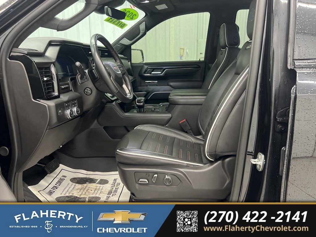 2024 GMC Sierra 1500 AT4X