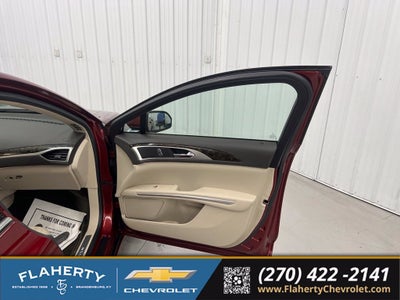2016 Lincoln MKZ Base
