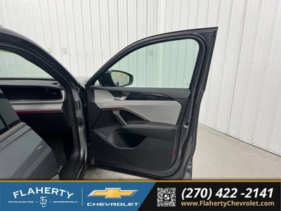 2025 Volkswagen Tiguan SE R-Line Black