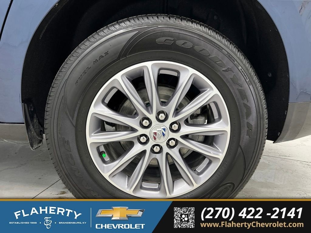 2024 Buick Enclave Essence
