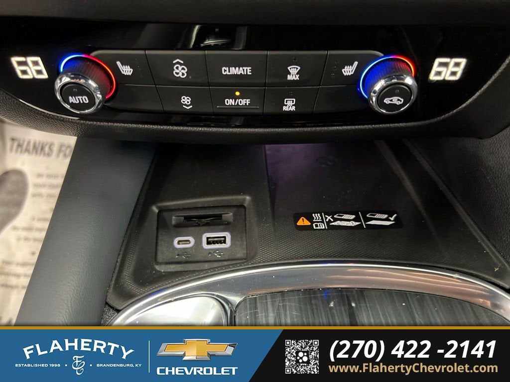 2024 Buick Enclave Essence