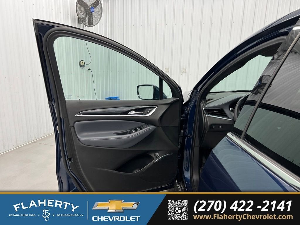 2024 Buick Enclave Essence
