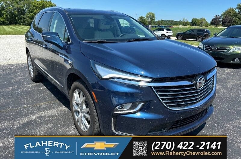 2023 Buick Enclave Essence