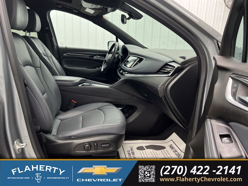 2024 Buick Enclave Essence