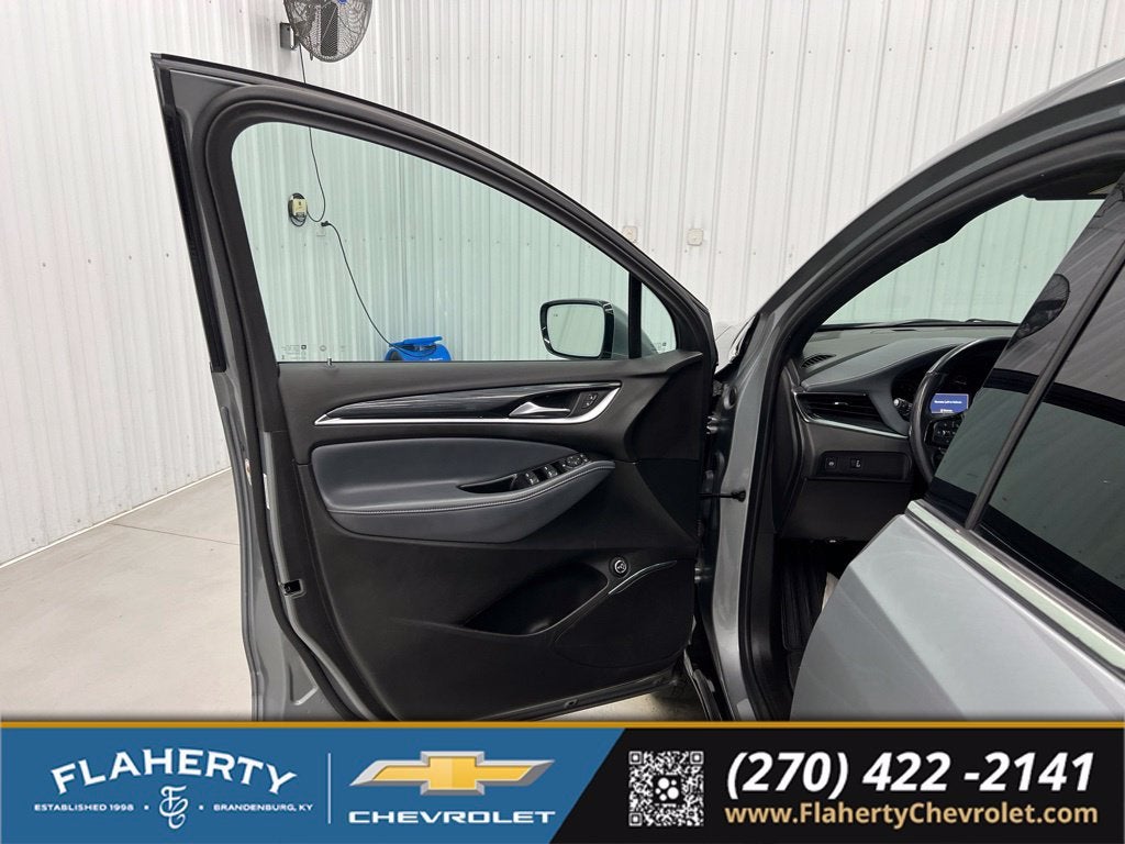 2024 Buick Enclave Essence