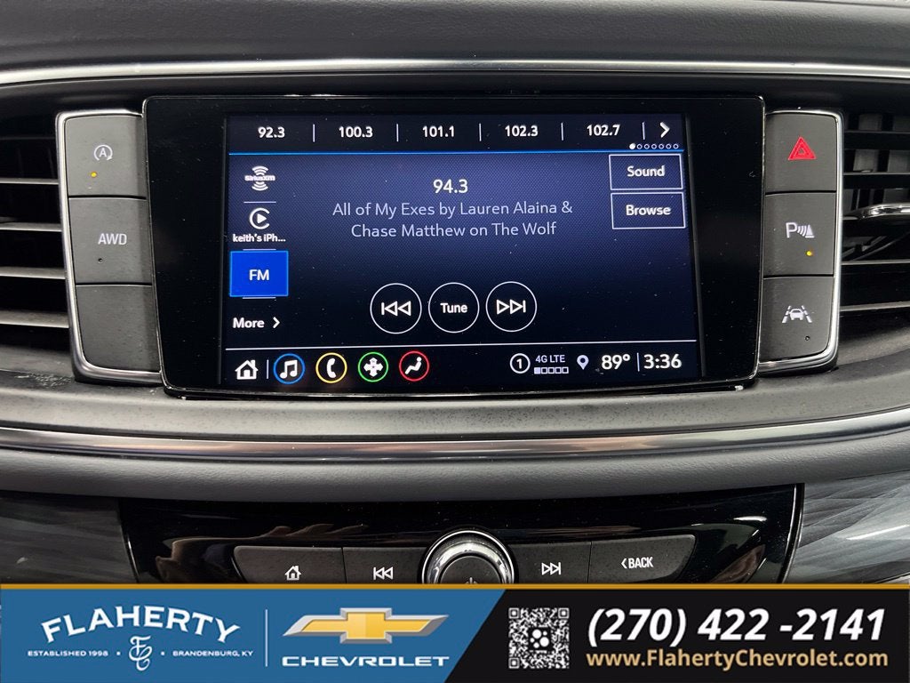 2023 Buick Enclave Essence