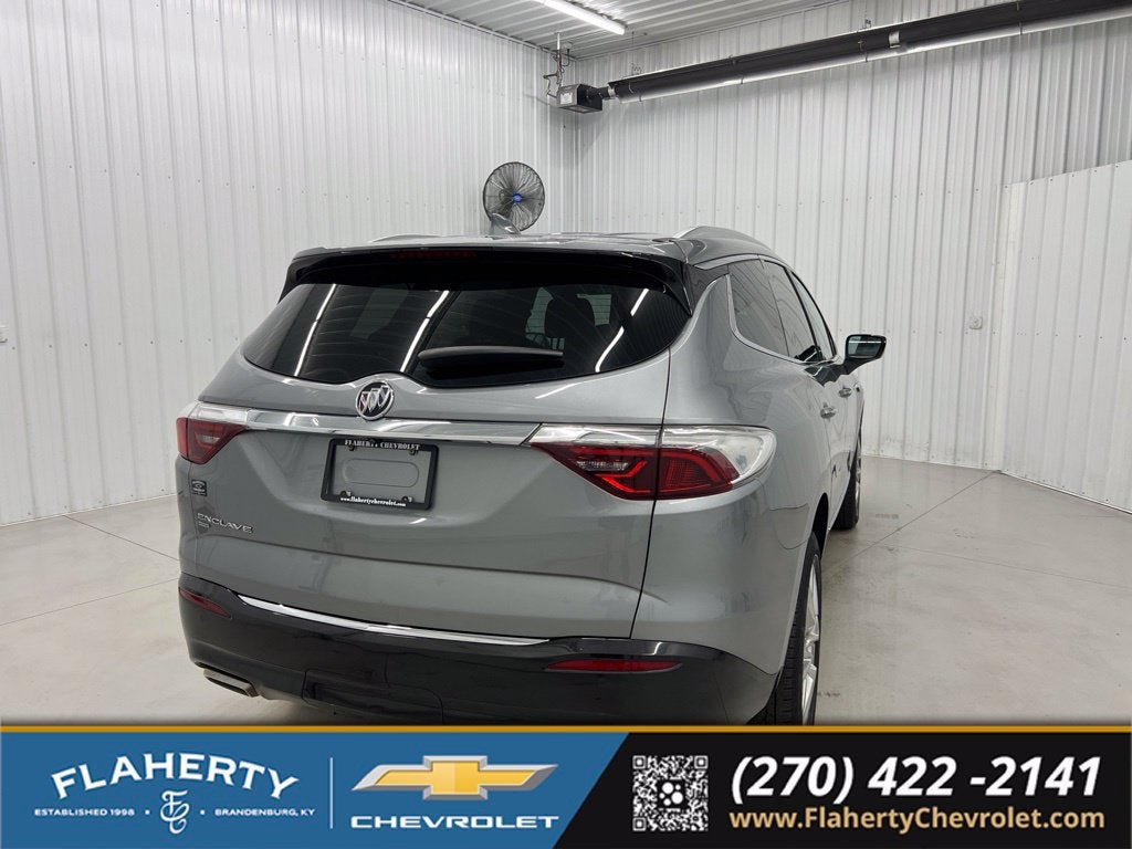2023 Buick Enclave Essence