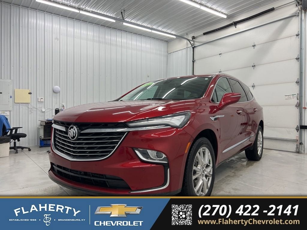 2023 Buick Enclave Essence