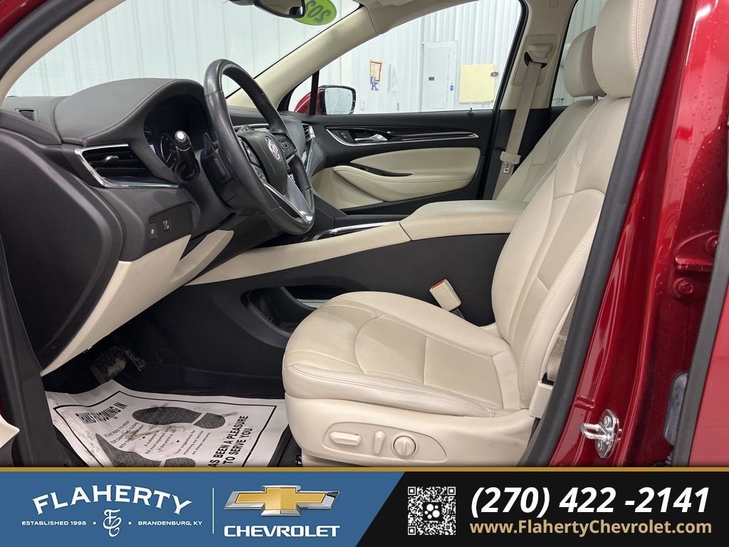 2023 Buick Enclave Essence