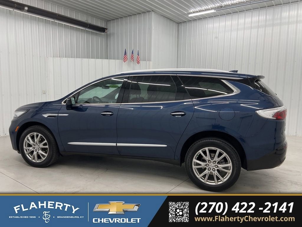 2024 Buick Enclave Essence