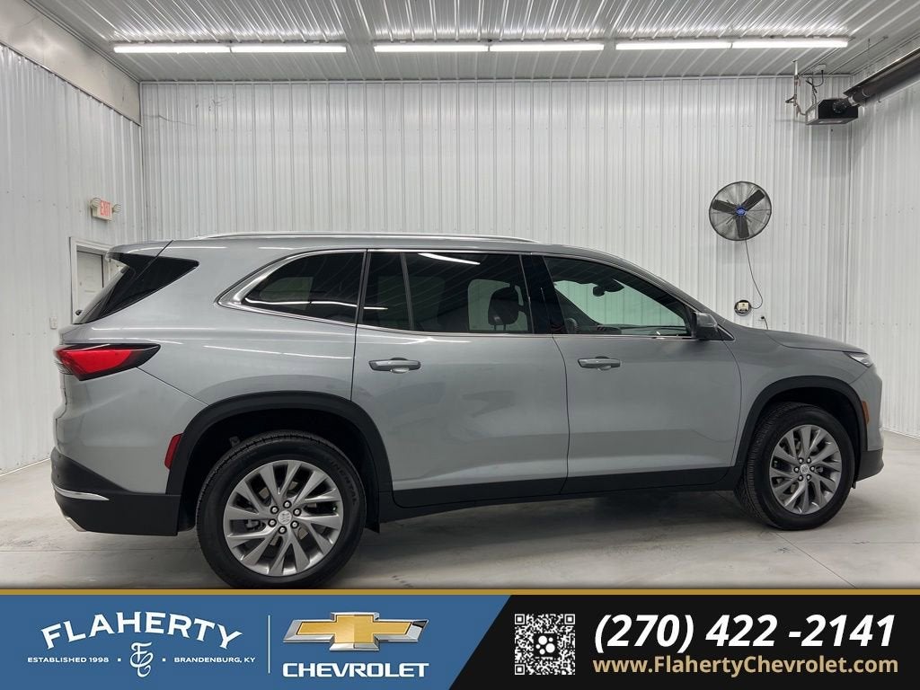 2025 Buick Enclave Preferred