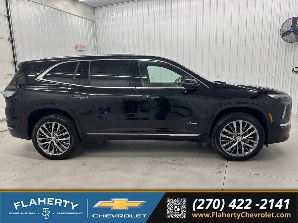 2025 Buick Enclave Avenir