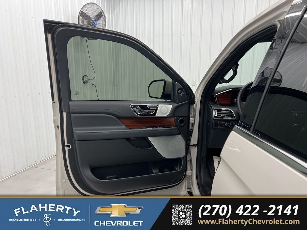 2024 Lincoln Navigator L Reserve