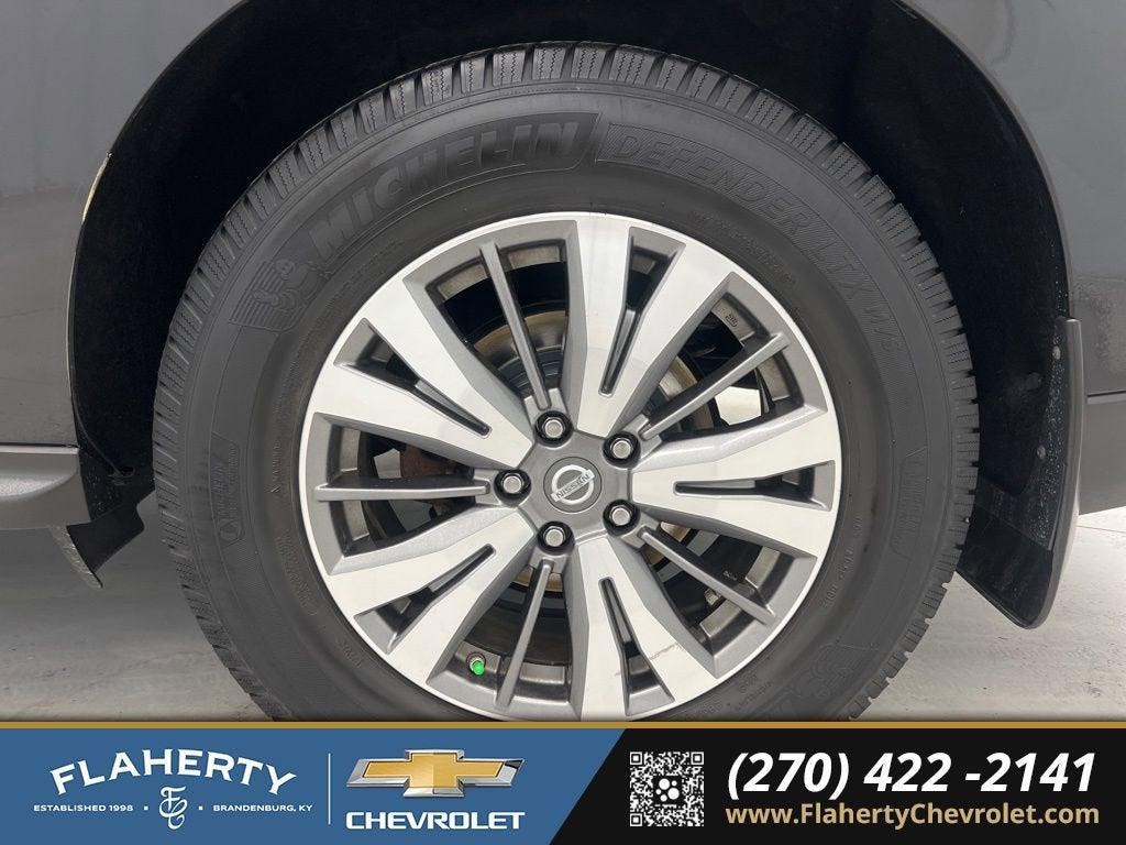 2017 Nissan Pathfinder S