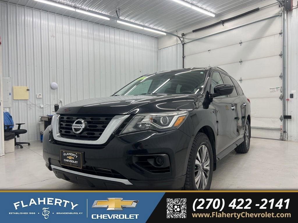 2017 Nissan Pathfinder S