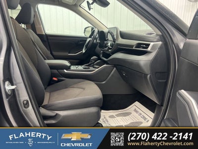 2024 Toyota Highlander LE